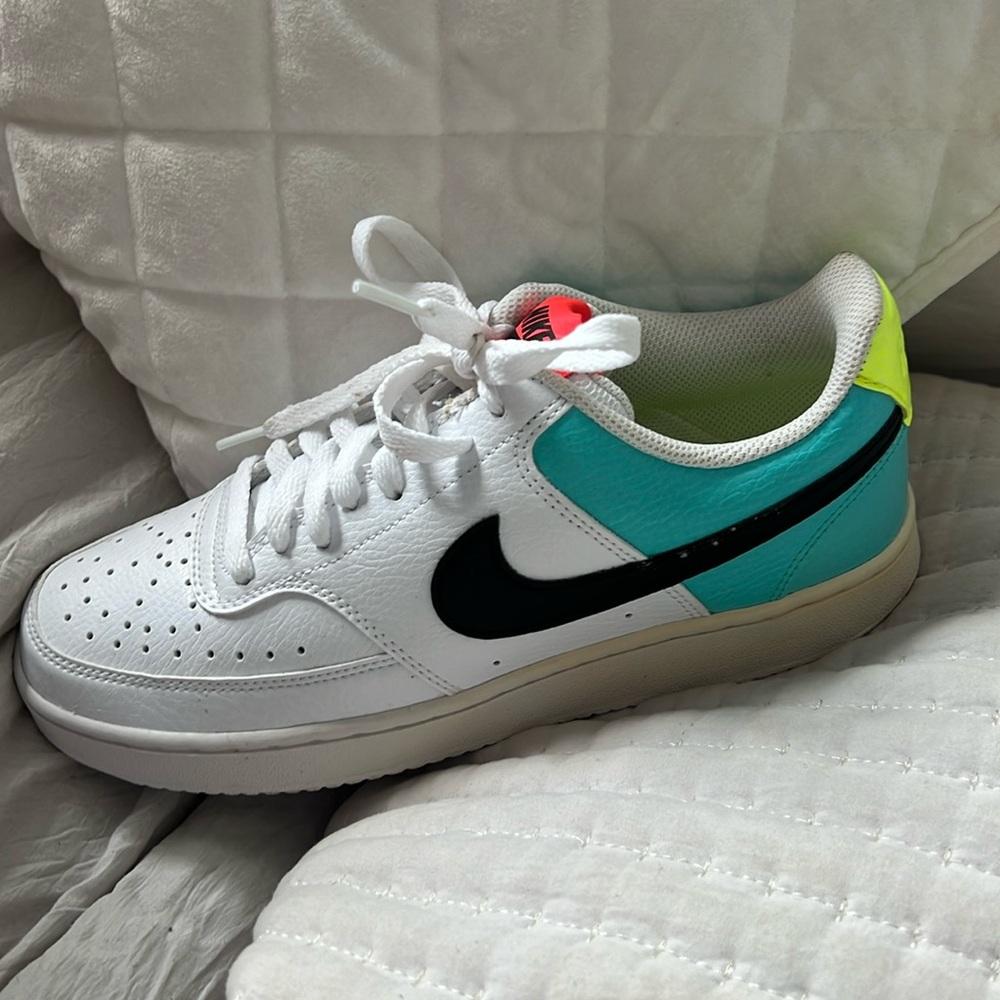 Women’s Nike athletic shoes